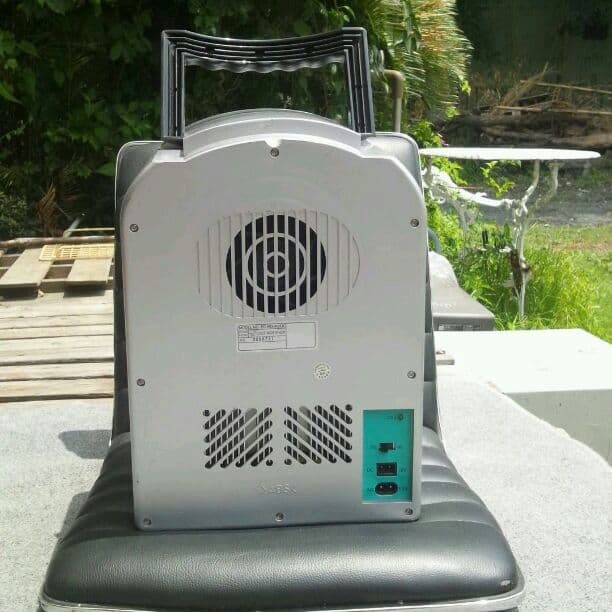 小型冷蔵庫