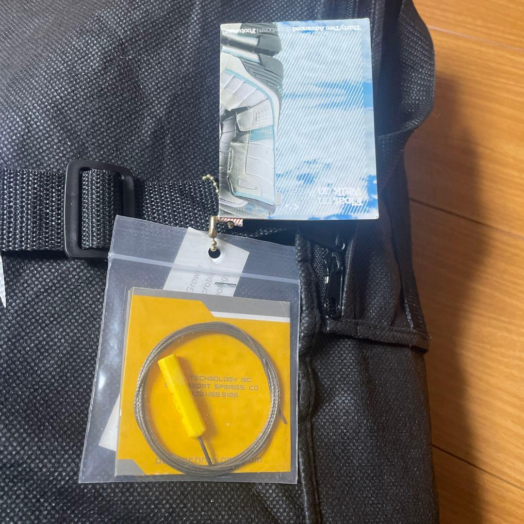 BURTON スノーボードブーツ 黒/紫 収納バッグ付き