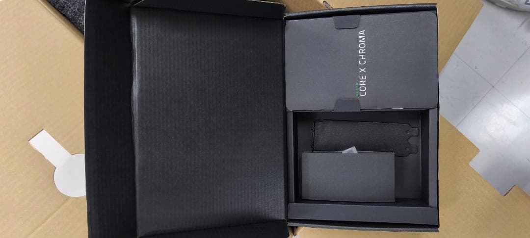 Razer Core X (eGPU)+Radeon RX5500XT セット