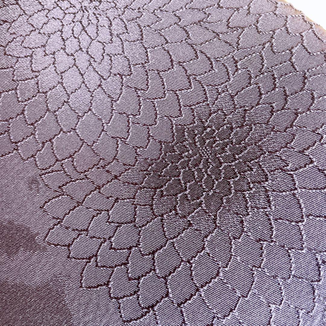 色無地　狢菊　地紋　紺色　躾糸付き　丸に片喰　シンプル　礼装　I1